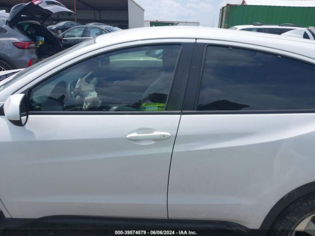 3CZRU6H31NM773958 Honda Hr-v Awd Lx