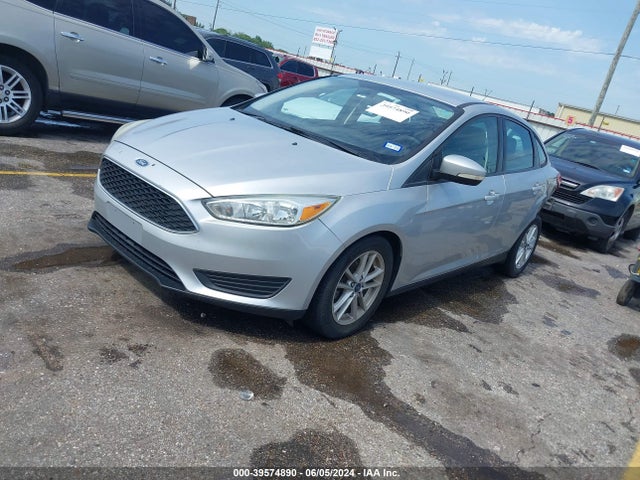 Ford FOCUS SE 2016 1FADP3F22GL291610 Image 2