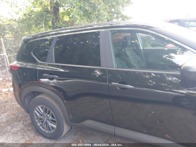 5N1BT3AA9PC899325 Nissan Rogue S Fwd