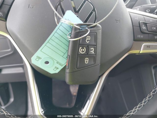 3VV3B7AX5NM037840 Volkswagen Tiguan 2.0t Se