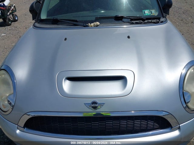 2009 MINI COOPER S WMWMF73539TW87693 Photo 5