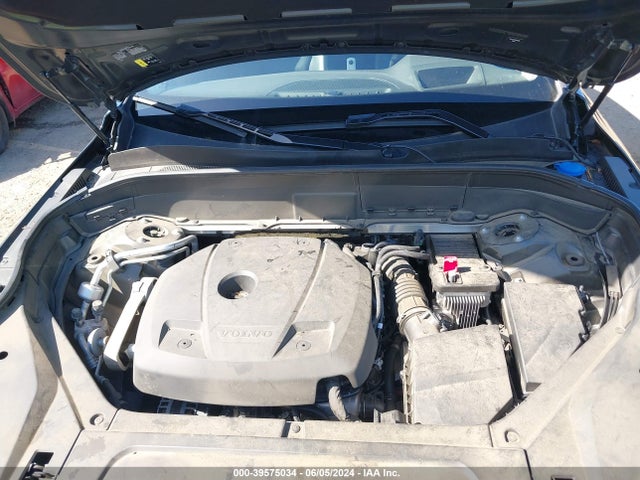 YV4A221K7M1683984 Volvo Xc90 T6 Momentum 6 Passenger