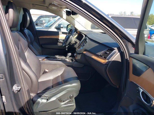 YV4A221K7M1683984 Volvo Xc90 T6 Momentum 6 Passenger