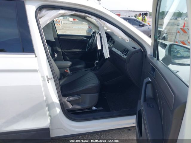 3VV2B7AX3NM124888 Volkswagen Tiguan 2.0t Se