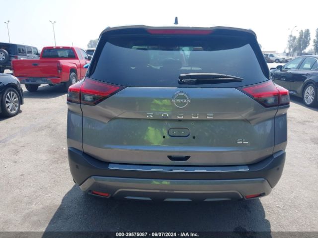 JN8BT3CA2PW004603 Nissan Rogue Sl Fwd
