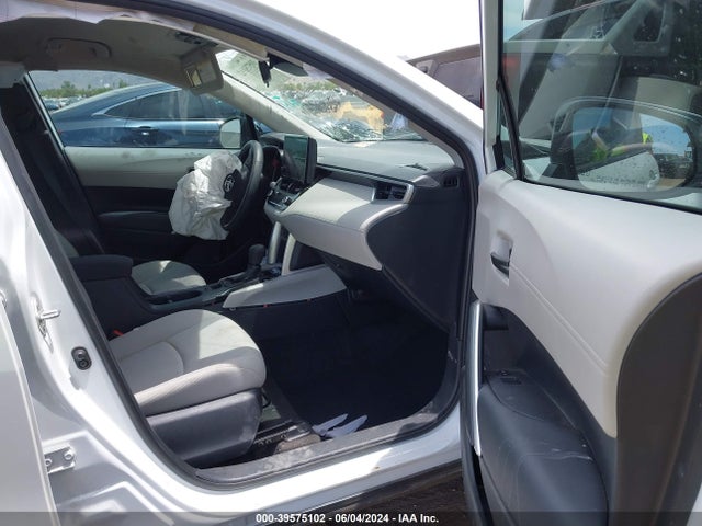 Toyota Corolla Cross L 2023 7MUAAABG5PV044767 Image 5