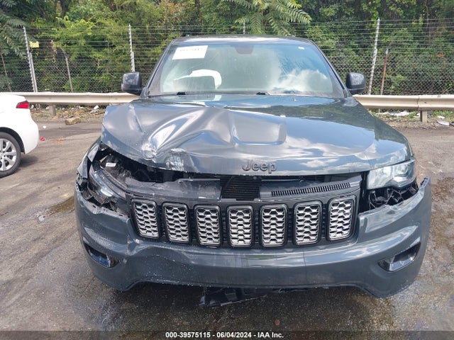 1C4RJFAG8JC332772 Jeep Grand Cherokee Altitude 4x4