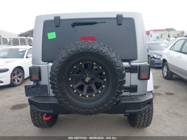 1C4BJWDGXEL258578 Jeep Wrangler Unlimited Sport