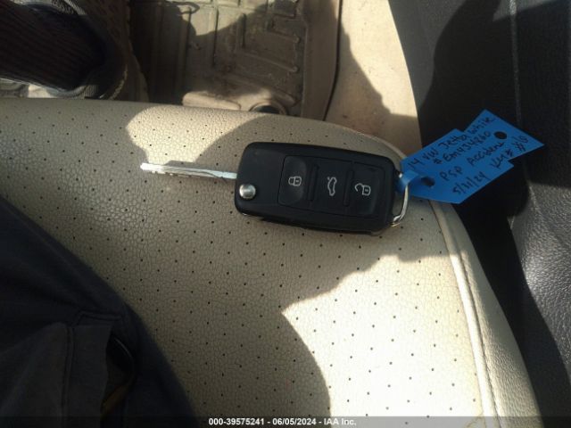 3VWD17AJ4EM434860 Volkswagen Jetta 1.8t Se
