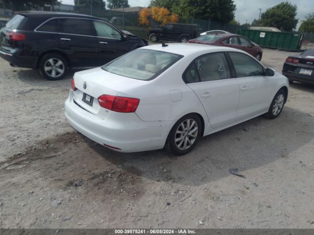 3VWD17AJ4EM434860 Volkswagen Jetta 1.8t Se