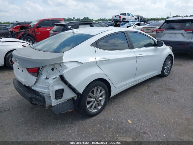 Hyundai ELANTRA SE 2015 5NPDH4AE9FH596636 Image 4