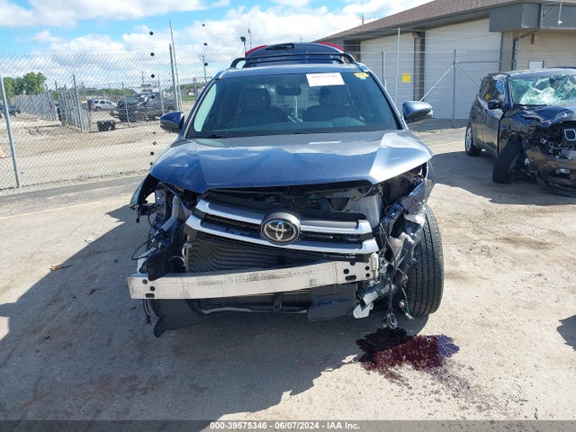 Toyota Highlander Xle 2018 5TDJZRFH3JS869153 Image 6