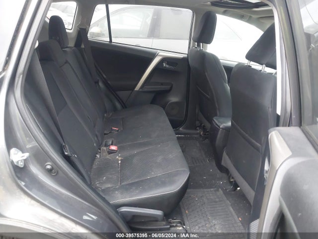 Toyota Rav4 Xle 2015 2T3WFREVXFW181839 Image 8