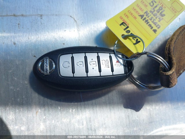 2014 Nissan Altima 2.5 Sl მანქანა იყიდება აუქციონზე, vin: 1N4AL3AP2EC147215, აუქციონის ნომერი: 39575489