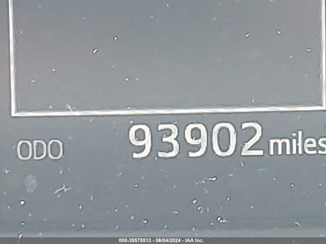 Toyota RAV4 SE 2018 JTMJFREV8JJ258662 Image 15