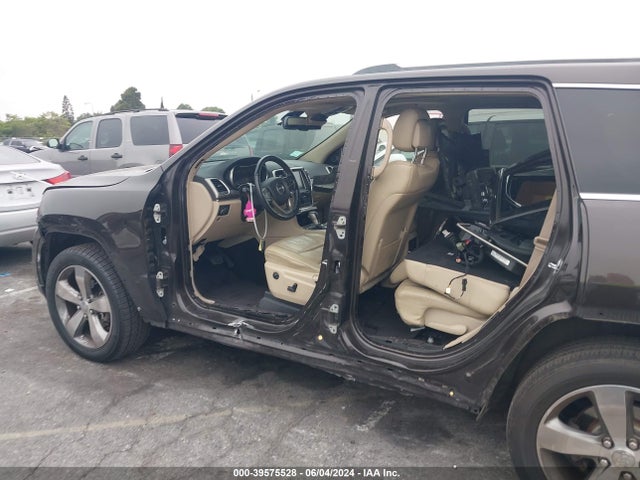 1C4RJFBG2GC506150 Jeep Grand Cherokee Limited
