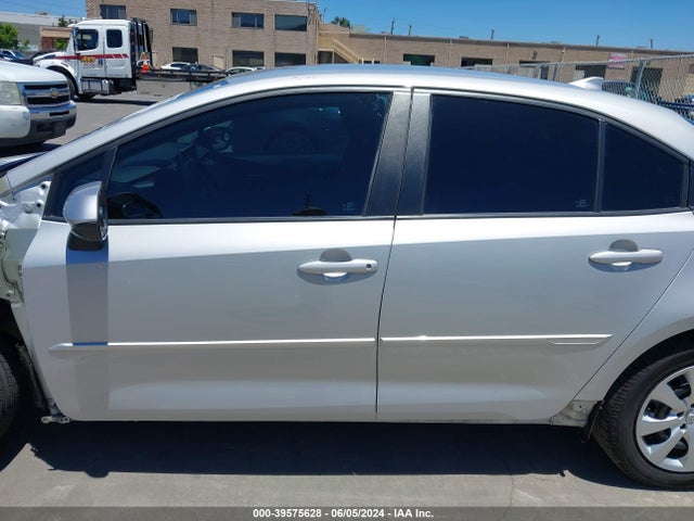 Toyota COROLLA LE 2021 5YFEPMAEXMP239019 Image 15