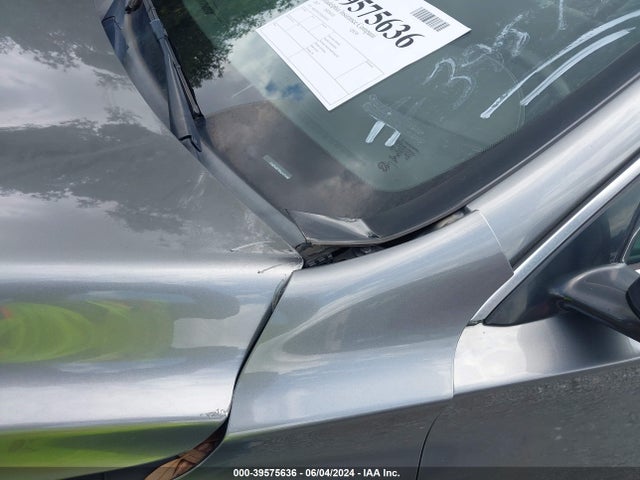 SJKCH5CP3HA021858 Infiniti Qx30 Premium