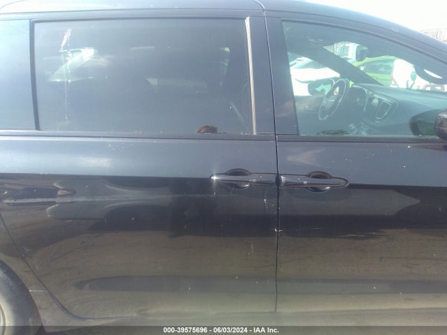 2C4RC1BG5KR560622 Chrysler Pacifica Touring L