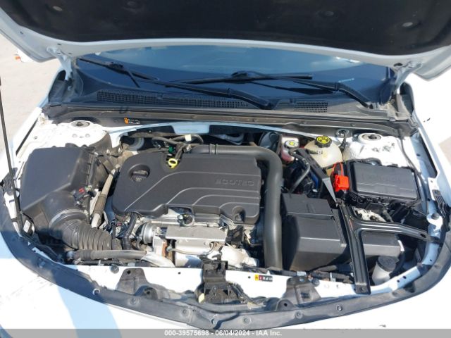 1G1ZG5ST4NF106262 Chevrolet Malibu Fwd Rs
