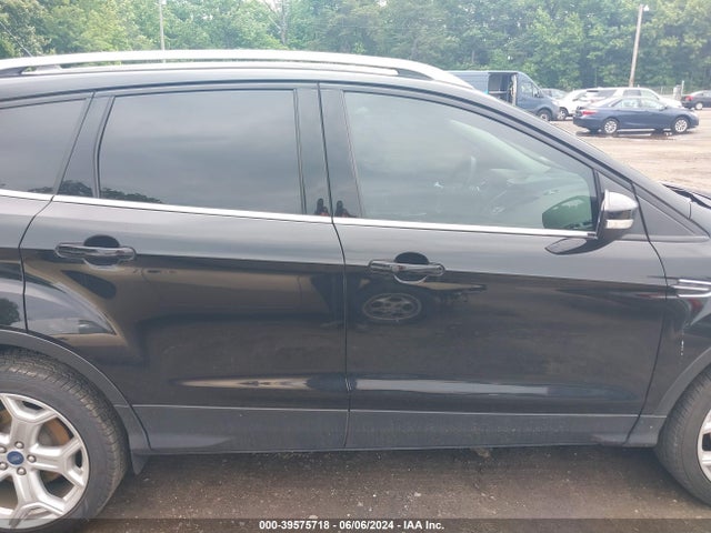 Ford Escape Titanium 2019 1FMCU9J9XKUC31188 Image 13