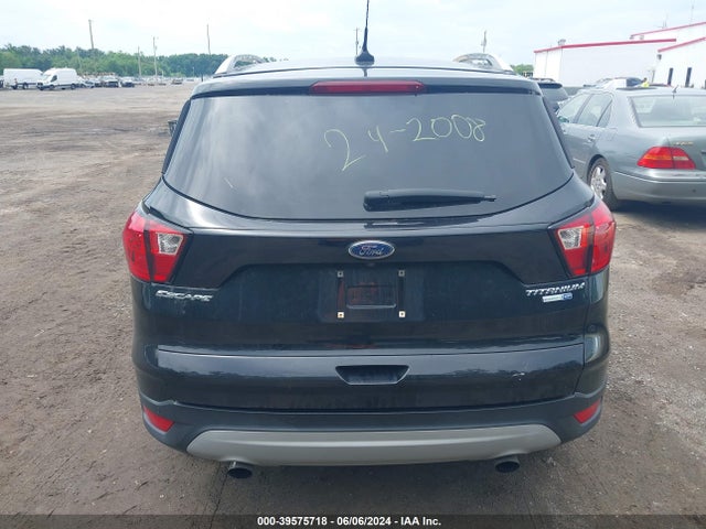 Ford Escape Titanium 2019 1FMCU9J9XKUC31188 Image 16