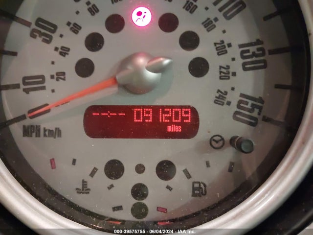2006 MINI COOPER WMWRF33526TG14702 Photo 6