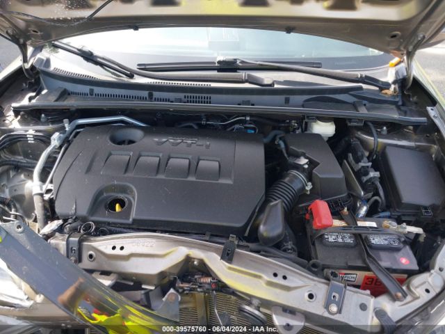 2T1BURHE9JC977775 Toyota Corolla Xle