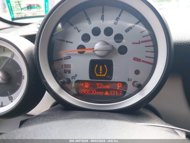 2009 MINI COOPER WMWMR33559TU95255 Photo 6