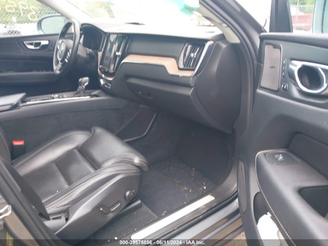 YV4A22RL5K1337734 Volvo Xc60 T6 Inscription