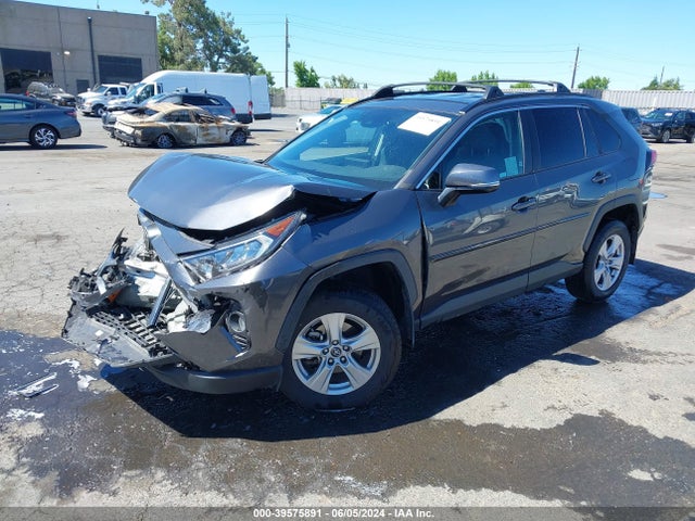 Toyota Rav4 Xle 2020 2T3W1RFV7LW082291 Image 2