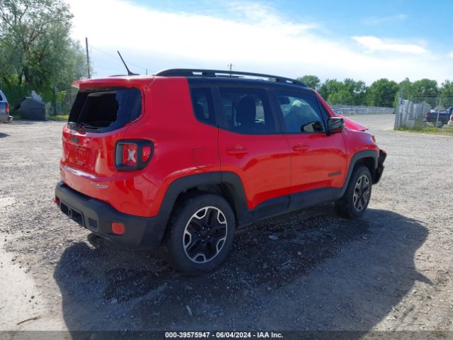 ZACCJBCT2GPE07852 Jeep Renegade Trailhawk