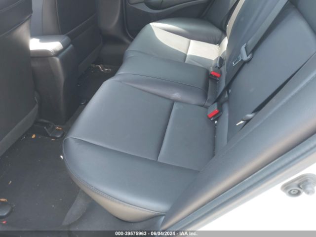 19UDE2F32JA003060 Acura Ilx Acurawatch Plus Package