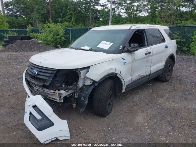Ford Utility Police Interceptor 2017 1FM5K8ARXHGA89151 Image 2