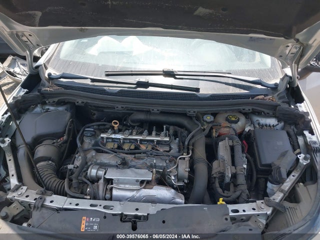 Chevrolet Cruze Ls Auto 2017 1G1BC5SM6H7259262 Image 10