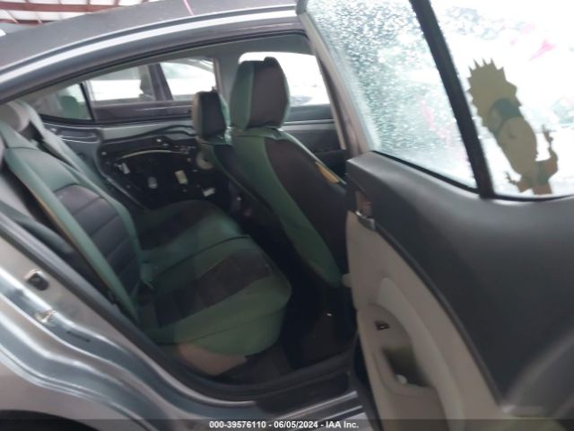 5NPD84LF7HH003803 Hyundai ELANTRA SE