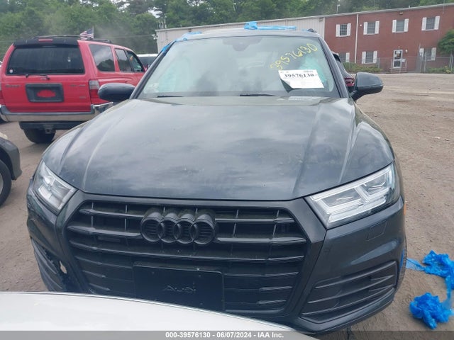 WA1BNAFY3K2049174 Audi Q5 45 Premium