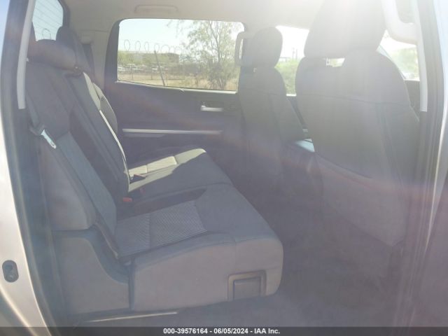 5TFEM5F14HX111144 Toyota Tundra Sr5 4.6l V8