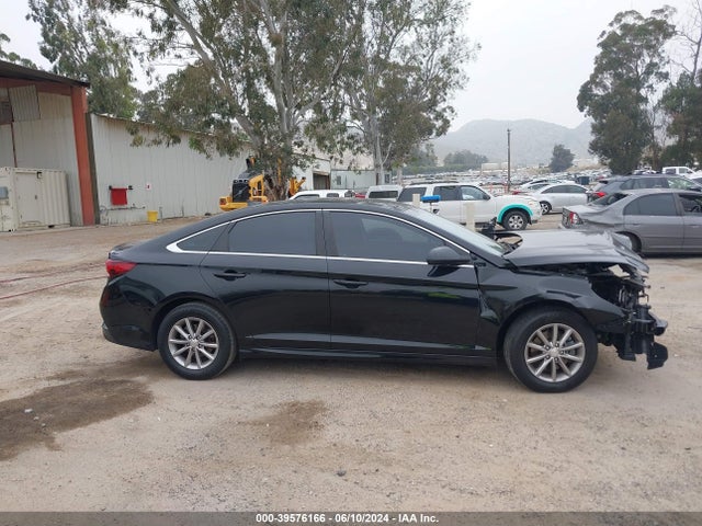 Hyundai SONATA SE 2019 5NPE24AFXKH749906 Image 13
