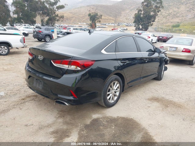 Hyundai SONATA SE 2019 5NPE24AFXKH749906 Image 4