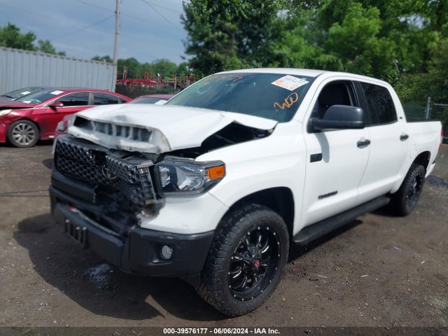 Toyota Tundra Sr5 2020 5TFDY5F12LX918433 Image 2