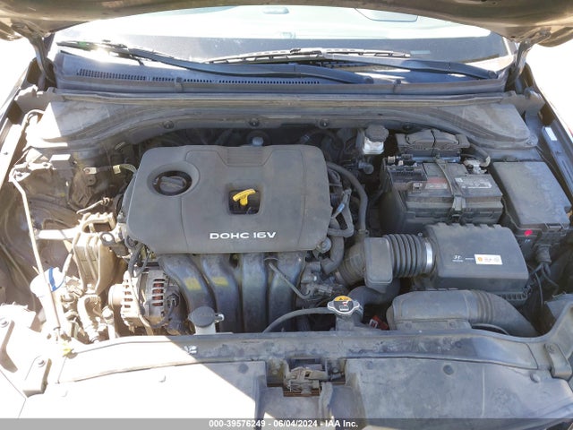 Hyundai ELANTRA SE 2017 KMHD74LF5HU118307 Image 10