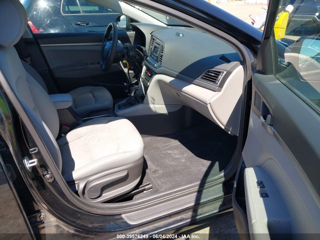 Hyundai ELANTRA SE 2017 KMHD74LF5HU118307 Image 5