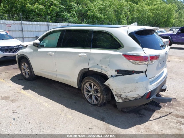 Toyota Highlander Xle V6 2015 5TDJKRFH4FS173350 Image 3