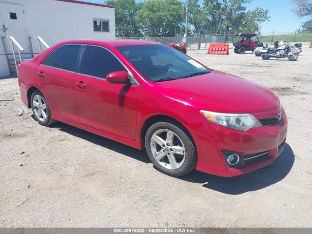 Toyota CAMRY SE 2014 4T1BF1FK8EU844207 zdjęcie główne