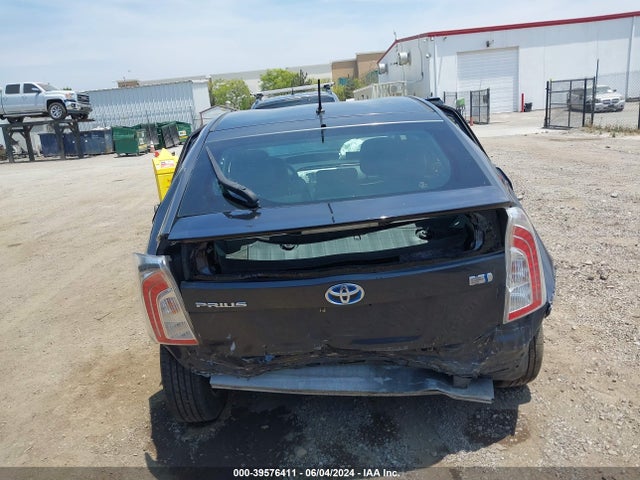 Toyota Prius Two 2014 JTDKN3DU6E1774411 Image 15