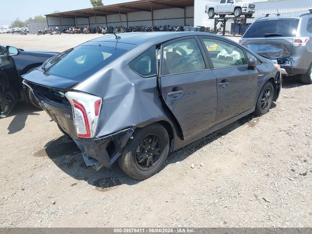 Toyota Prius Two 2014 JTDKN3DU6E1774411 Image 4