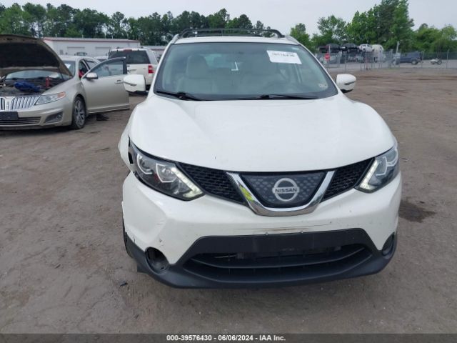 JN1BJ1CP1JW186945 Nissan Rogue Sport Sv