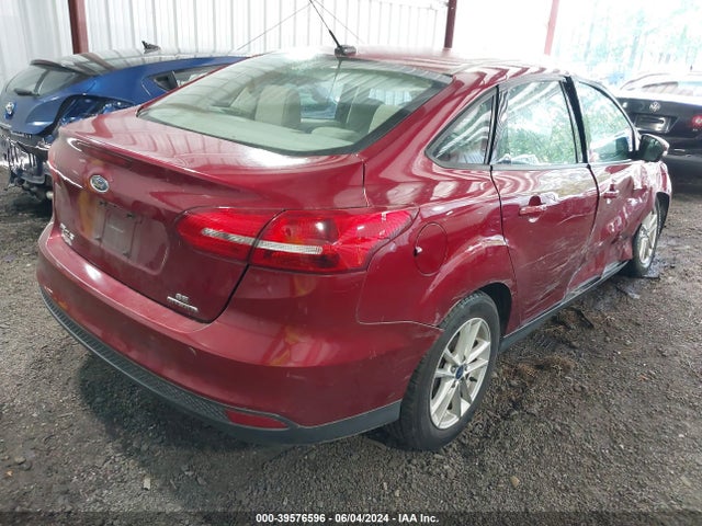 Ford FOCUS SE 2016 1FADP3F28GL371574 Image 4