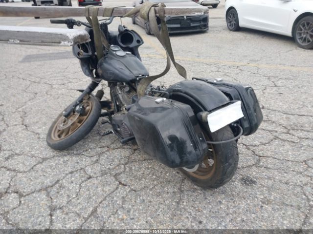 2016 HARLEY-DAVIDSON FXDLS 1HD1GS864GC327738 Photo 2